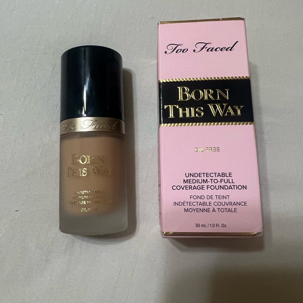 Too Faced Born This Way Foundation